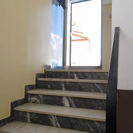 Bozena Neos Kosmos Appartement *